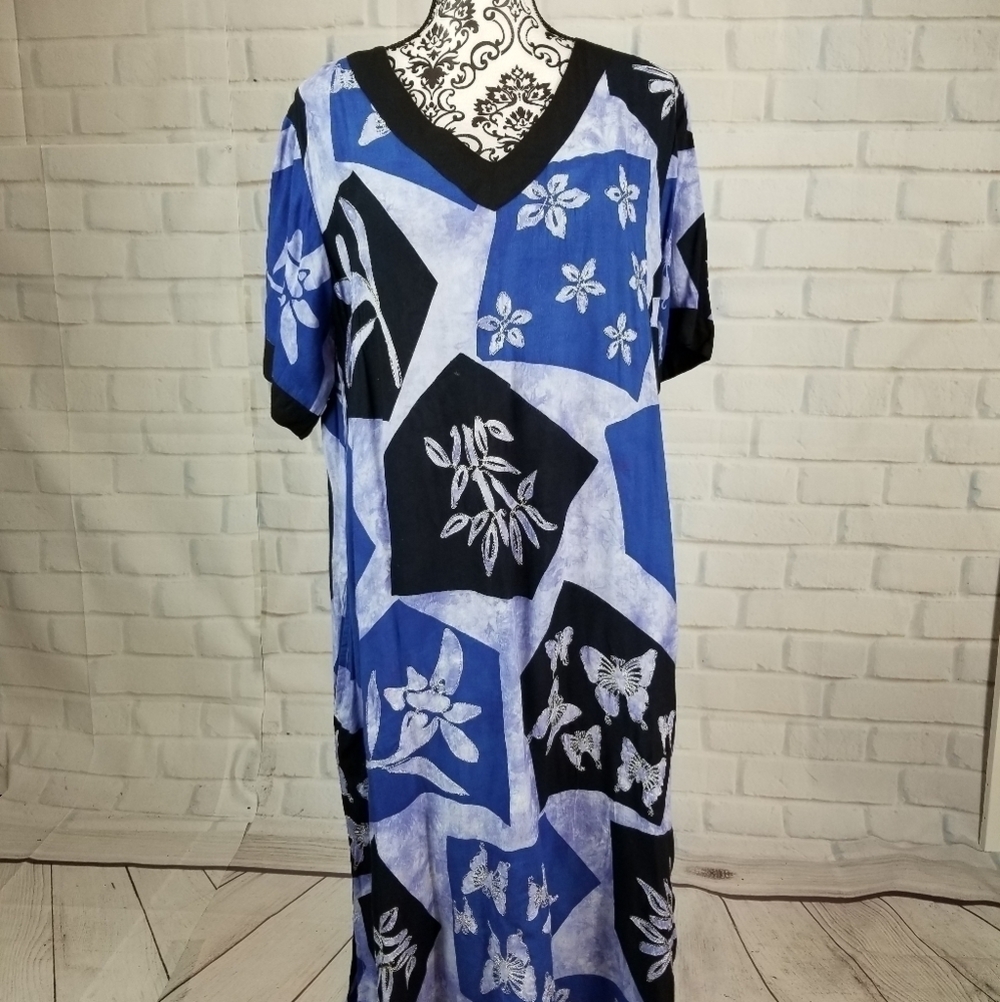 La Cera size small short sleeve floral print dress